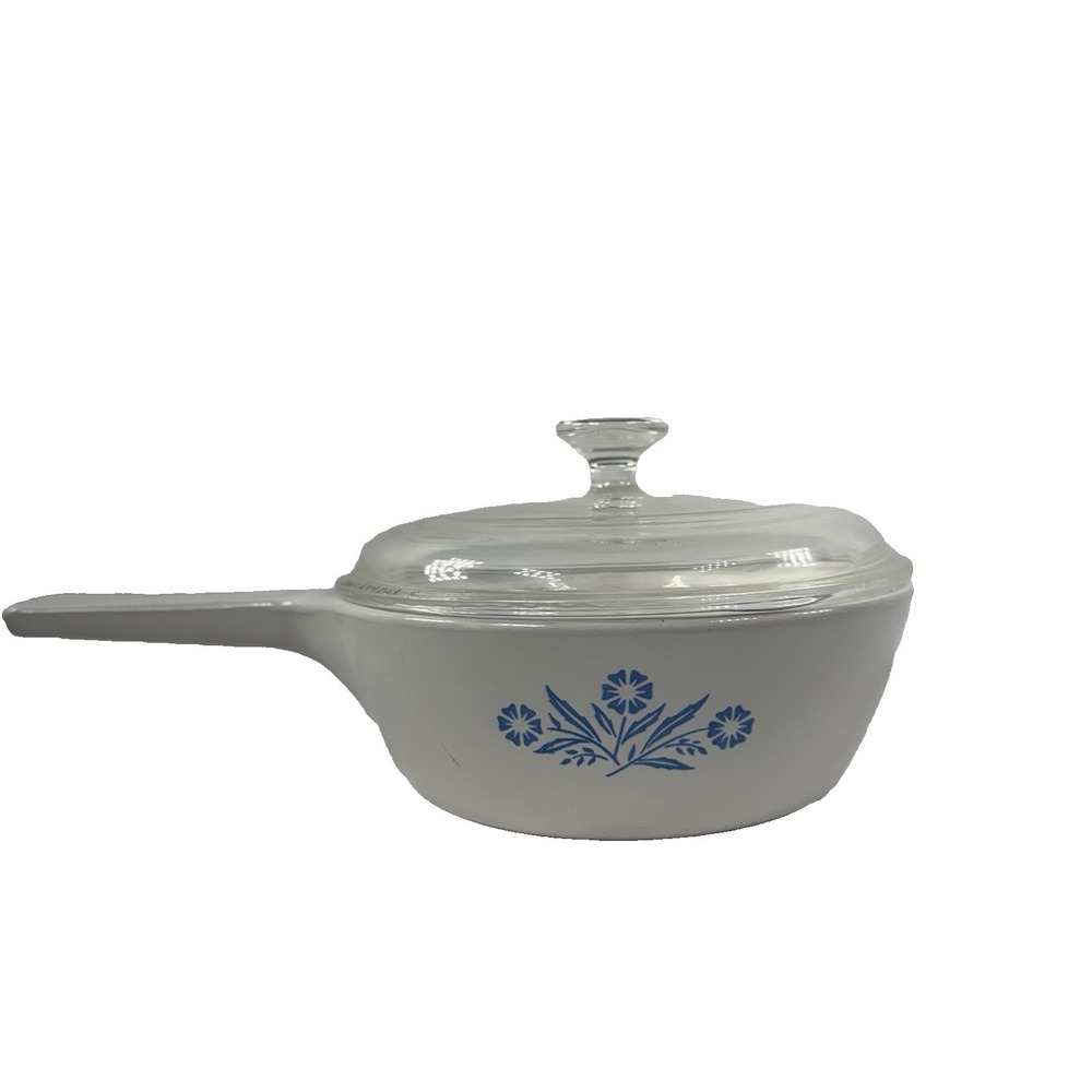 VTG Corning Ware Blue Cornflower /P-81-B / 1 Pint Sauce Pan w/Glass Lid USA